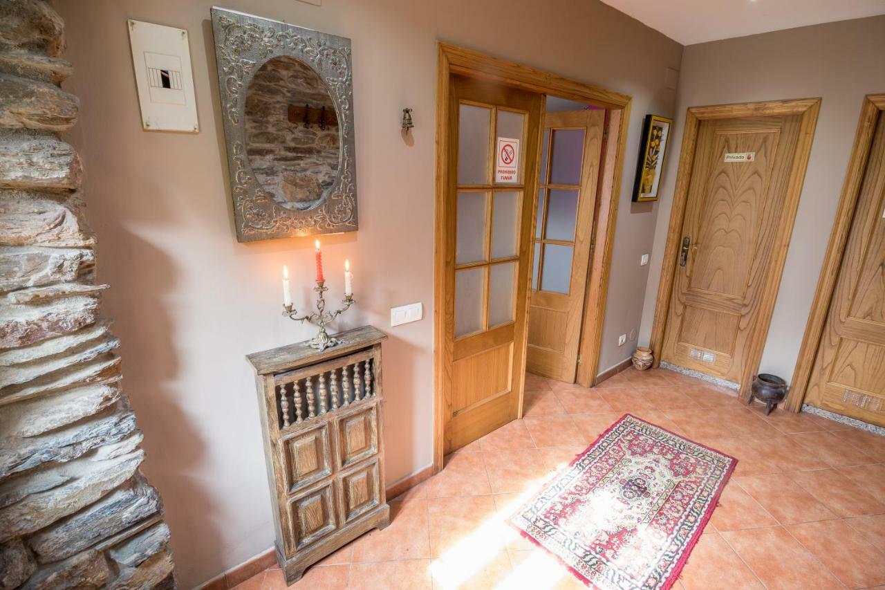 Casa Rural La Fuente Tejedo del Sil 외부 사진