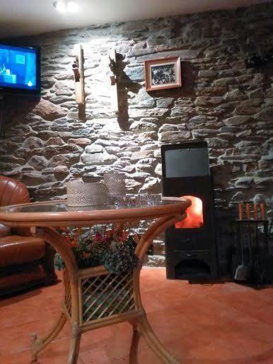 Casa Rural La Fuente Tejedo del Sil 외부 사진